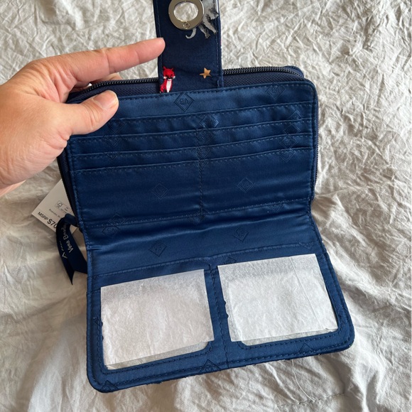 Vera Bradley RFID Turnlock Wallet - Snow Globe Motifs - Picture 8 of 12